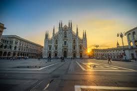 Milan Cathedral and its piazza